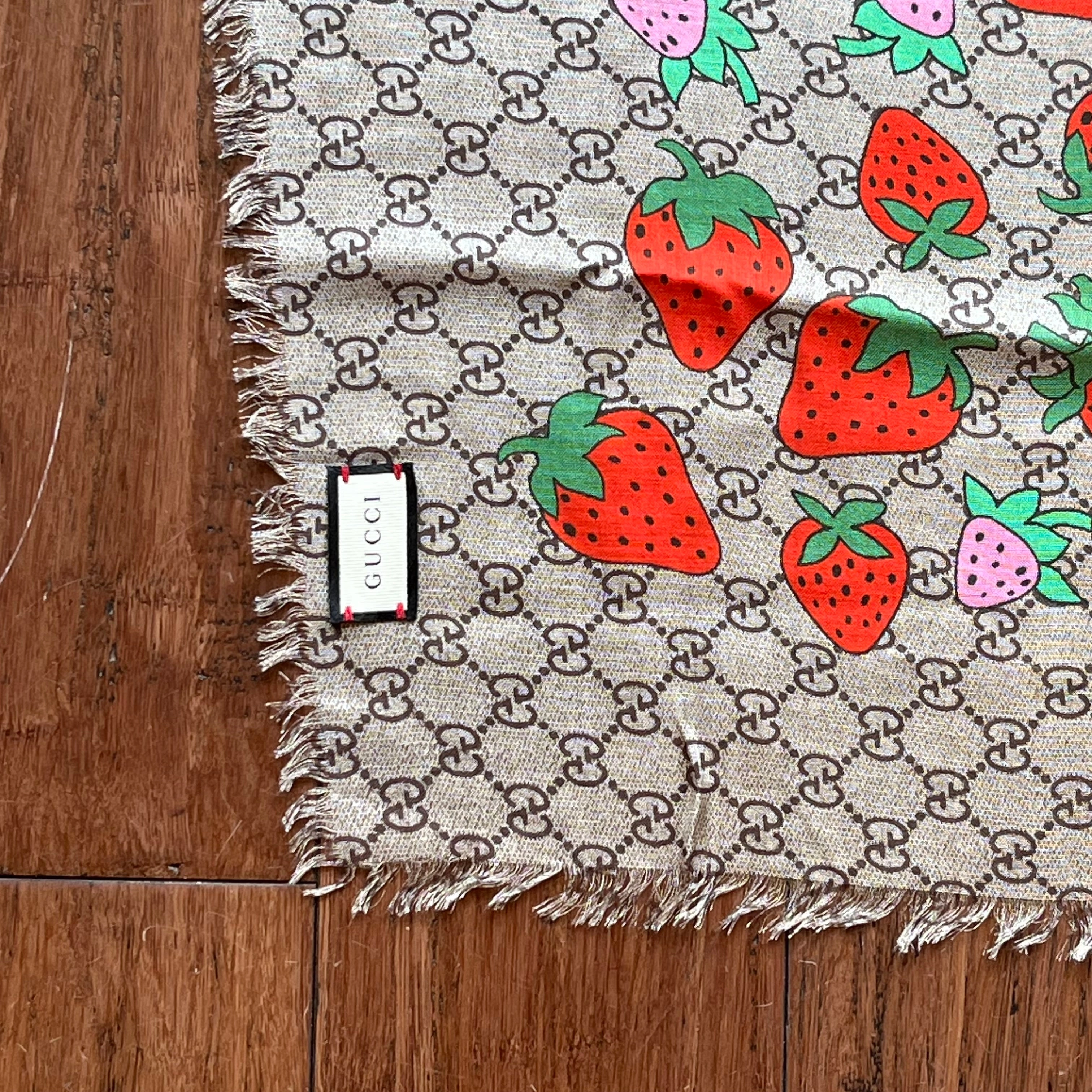 GUCCI GG Monogram Strawberry Modal Silk Square Scarf