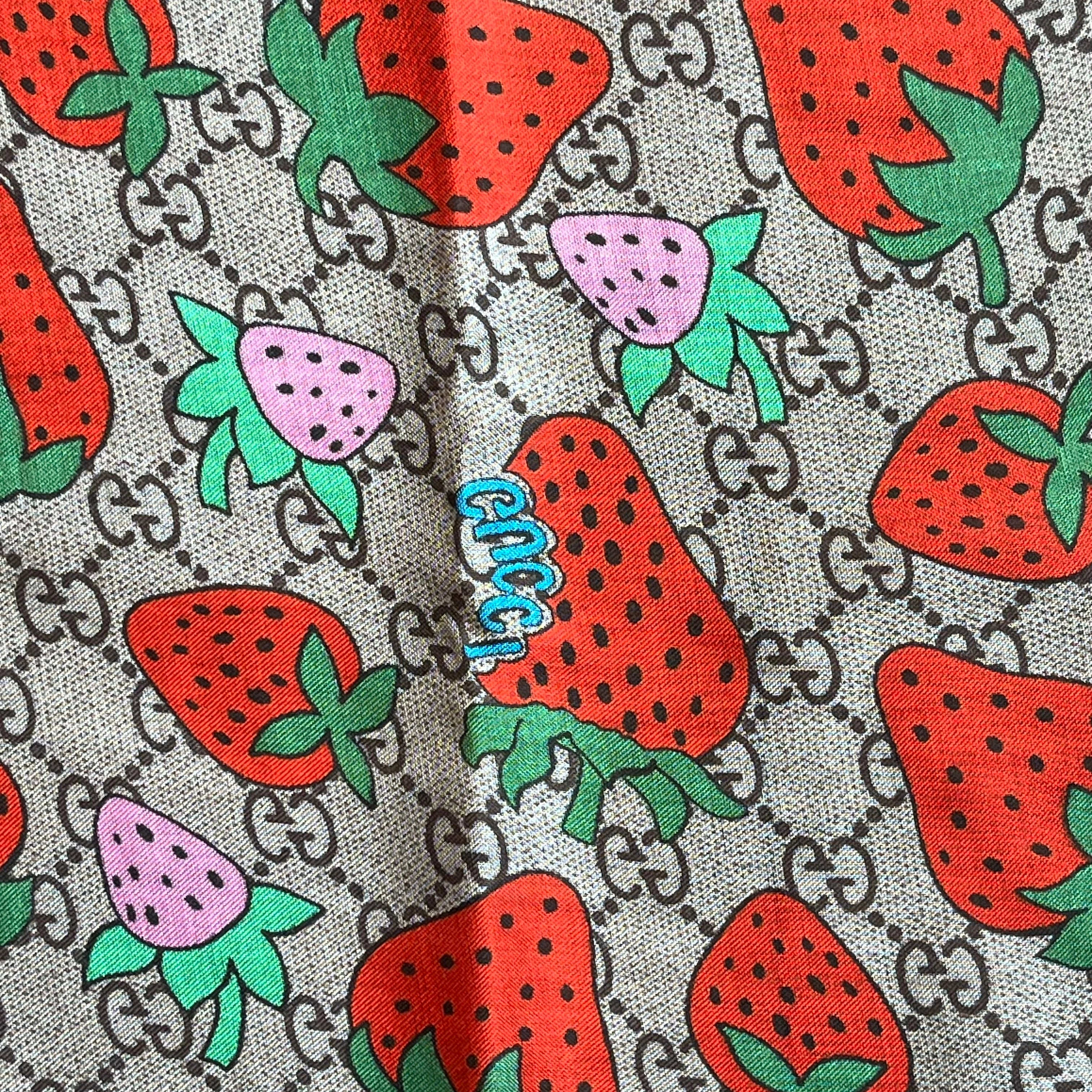 GUCCI GG Monogram Strawberry Modal Silk Square Scarf