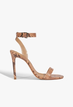 Irina Sandal