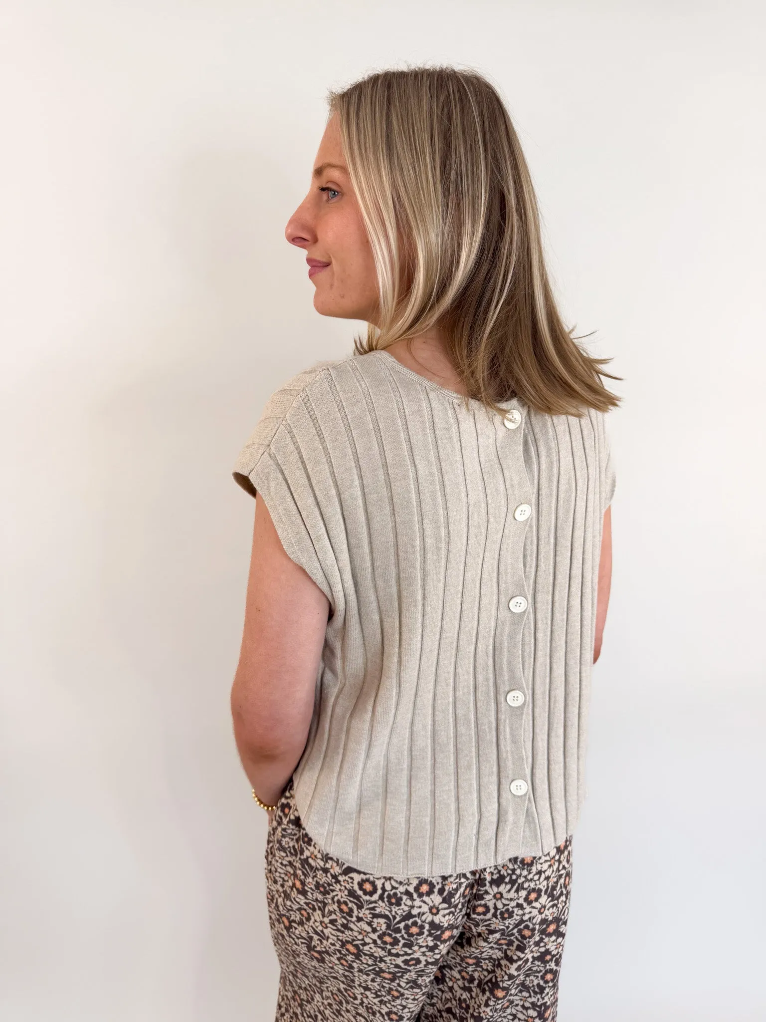 Rider Button Detailed Sleeveless Sweater