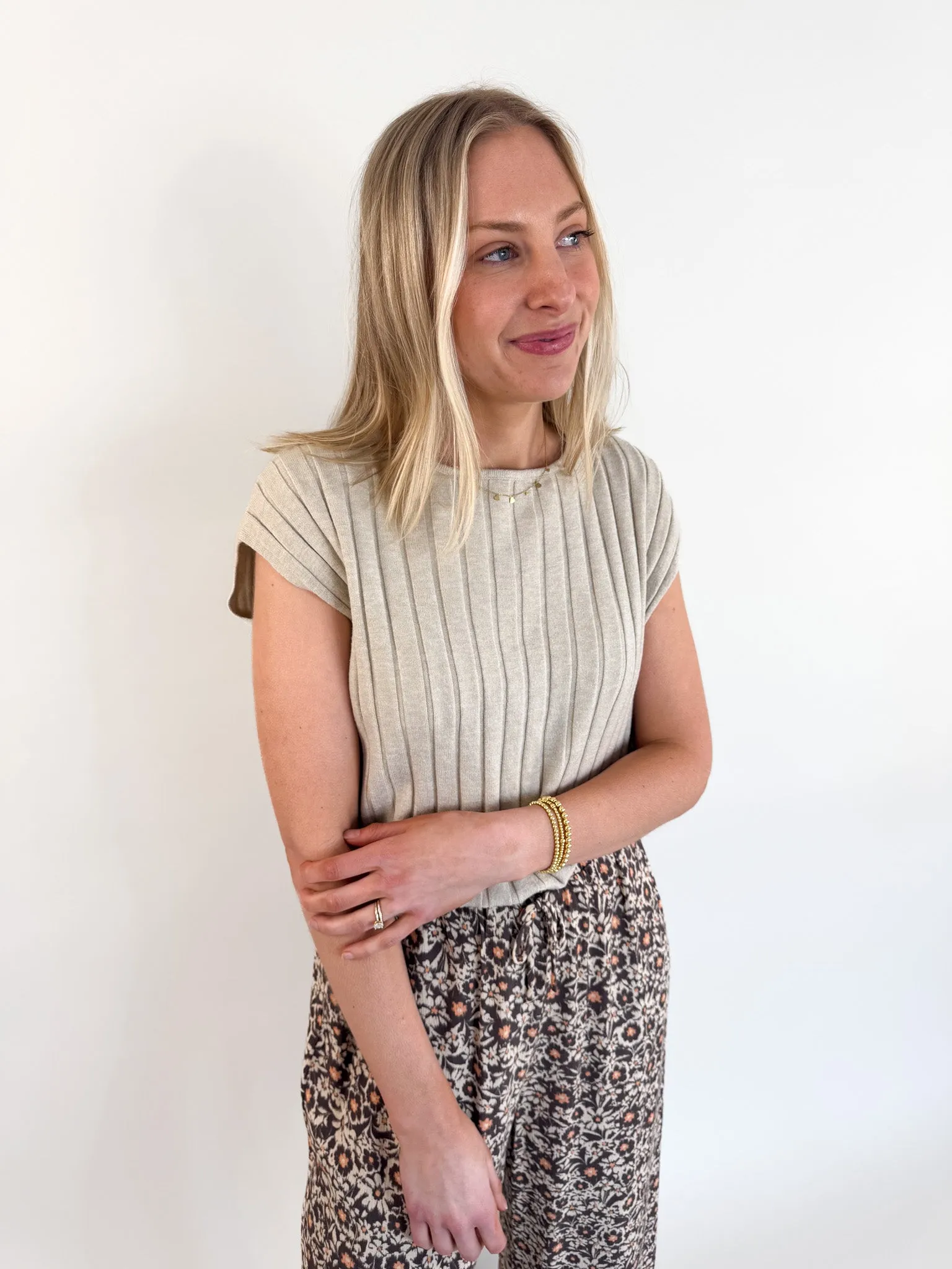 Rider Button Detailed Sleeveless Sweater