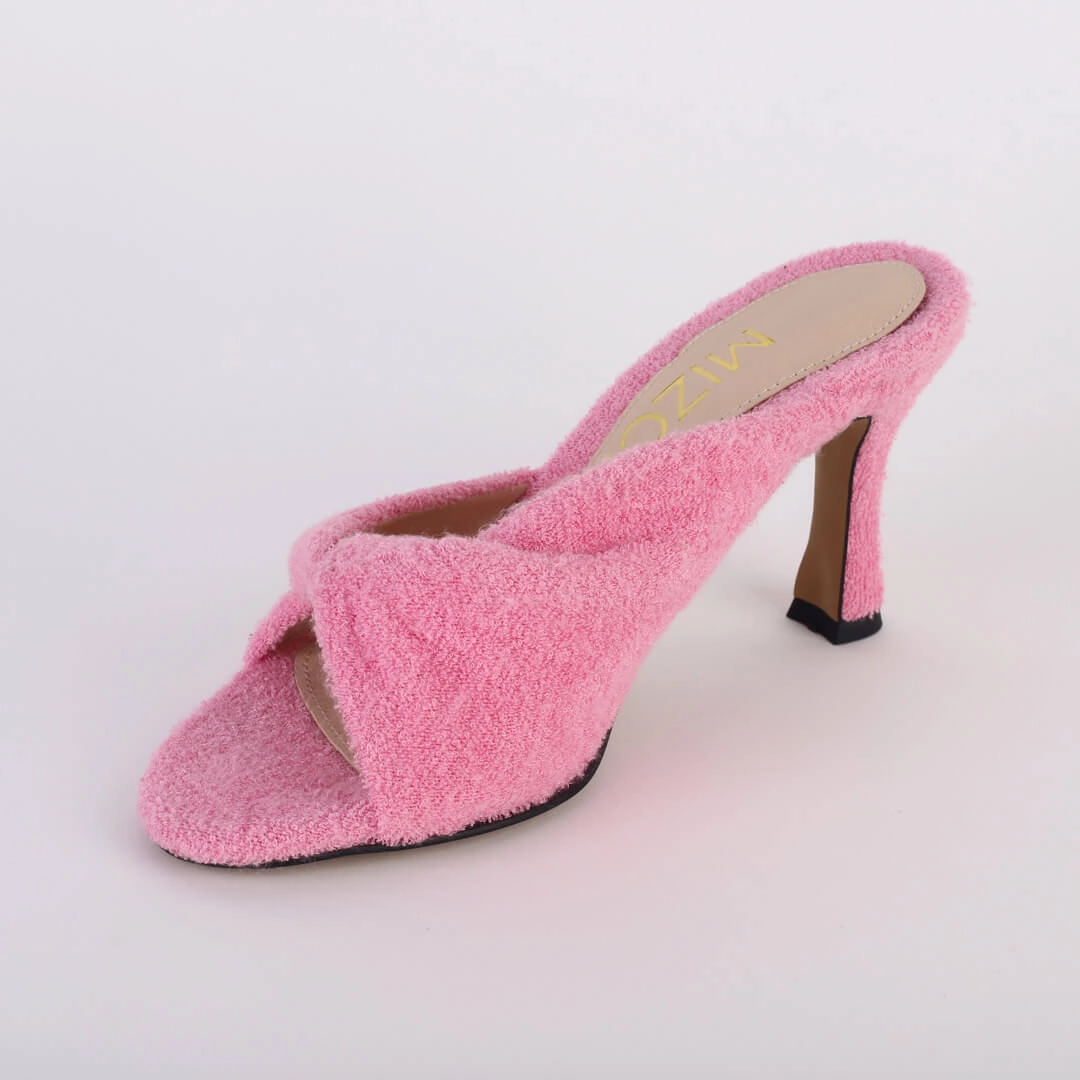 *SCENIC - pink, 8cm size UK 2.5