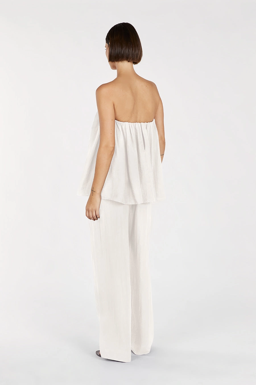 SHANIYA OFF WHITE STRAPLESS TOP