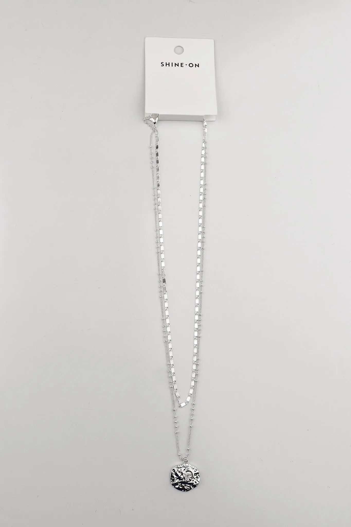 Shine On Label Coin Necklace Set Silver