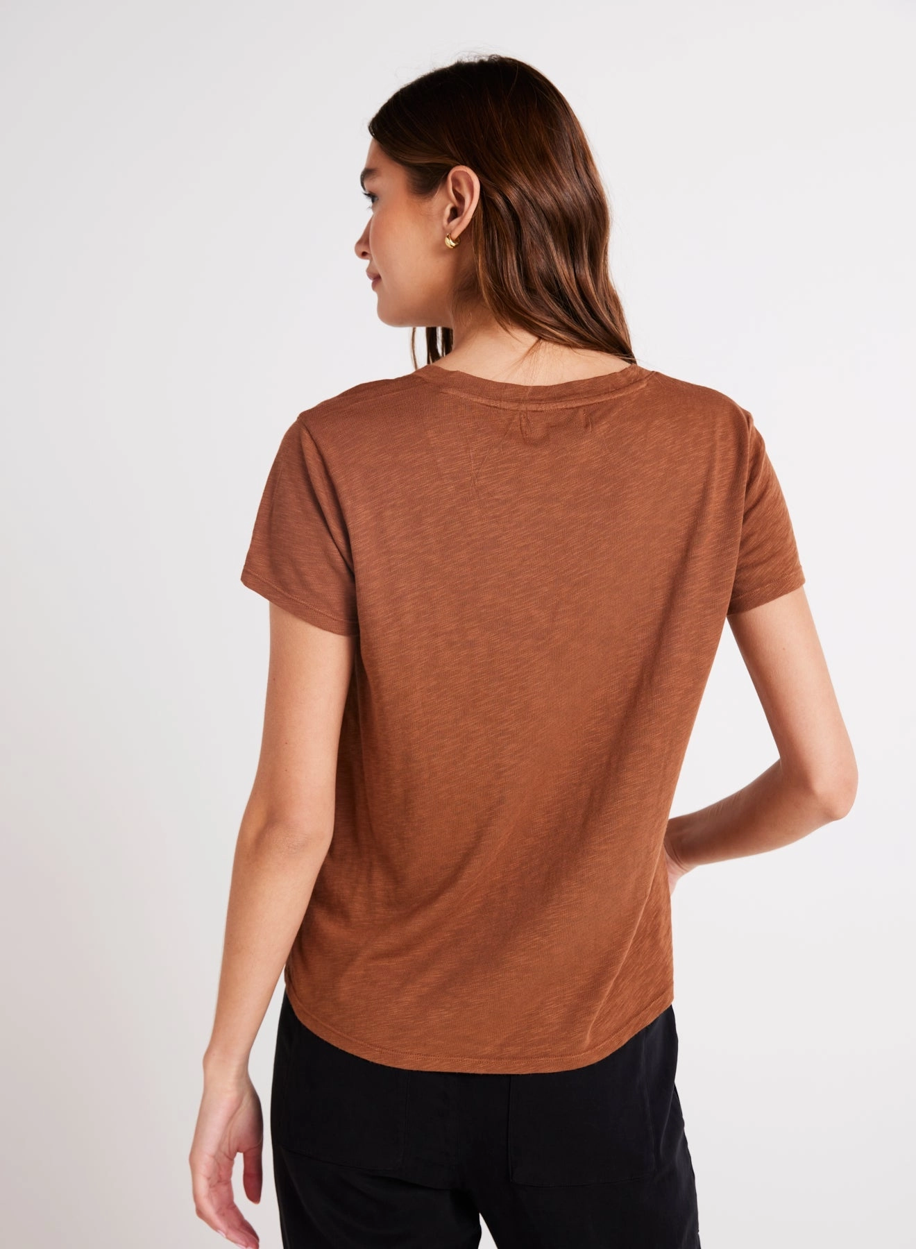Side Slit V-Neck Tee - Twilight Gold