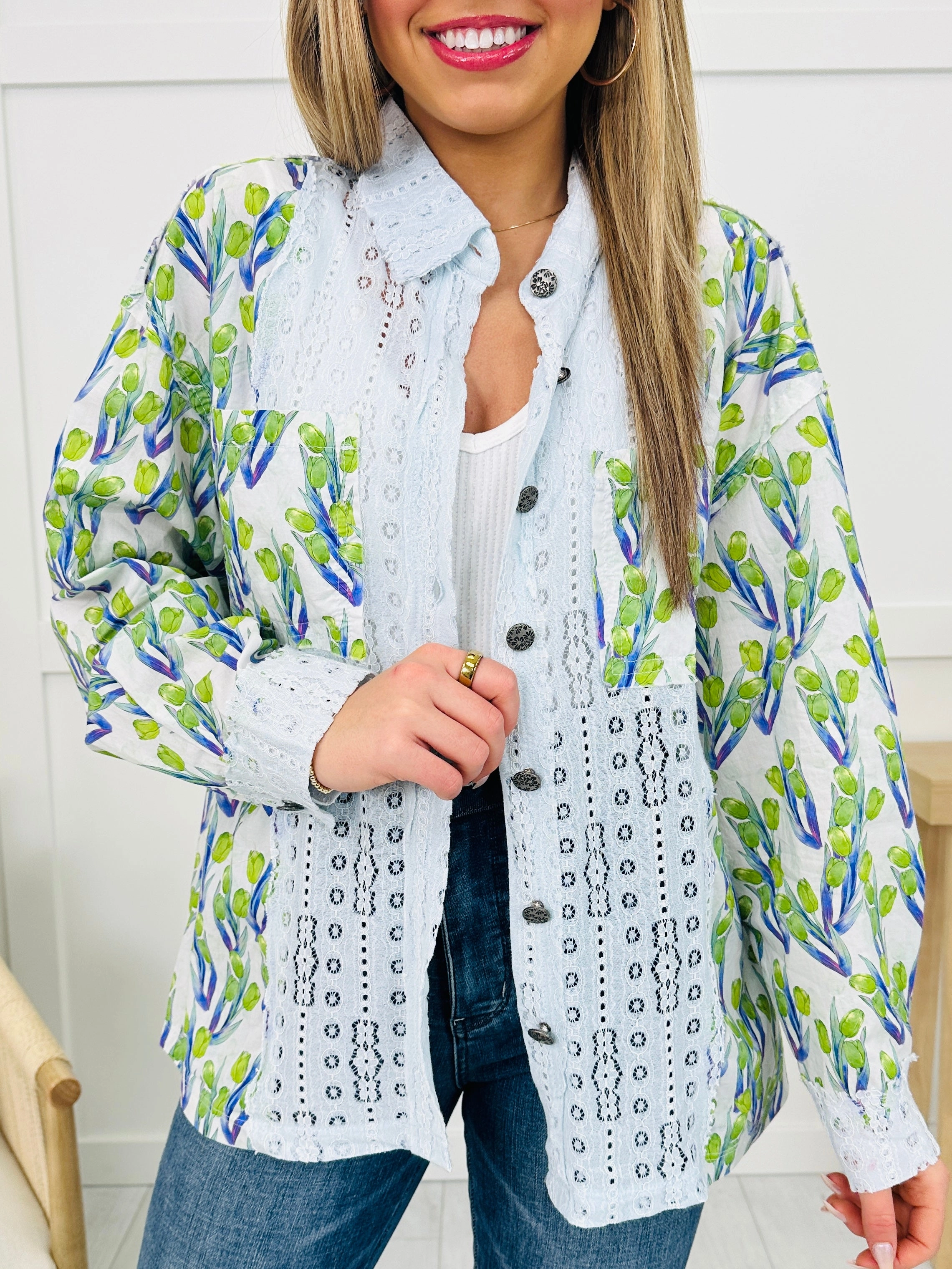 Swaying Palms Top In Blue Multi
