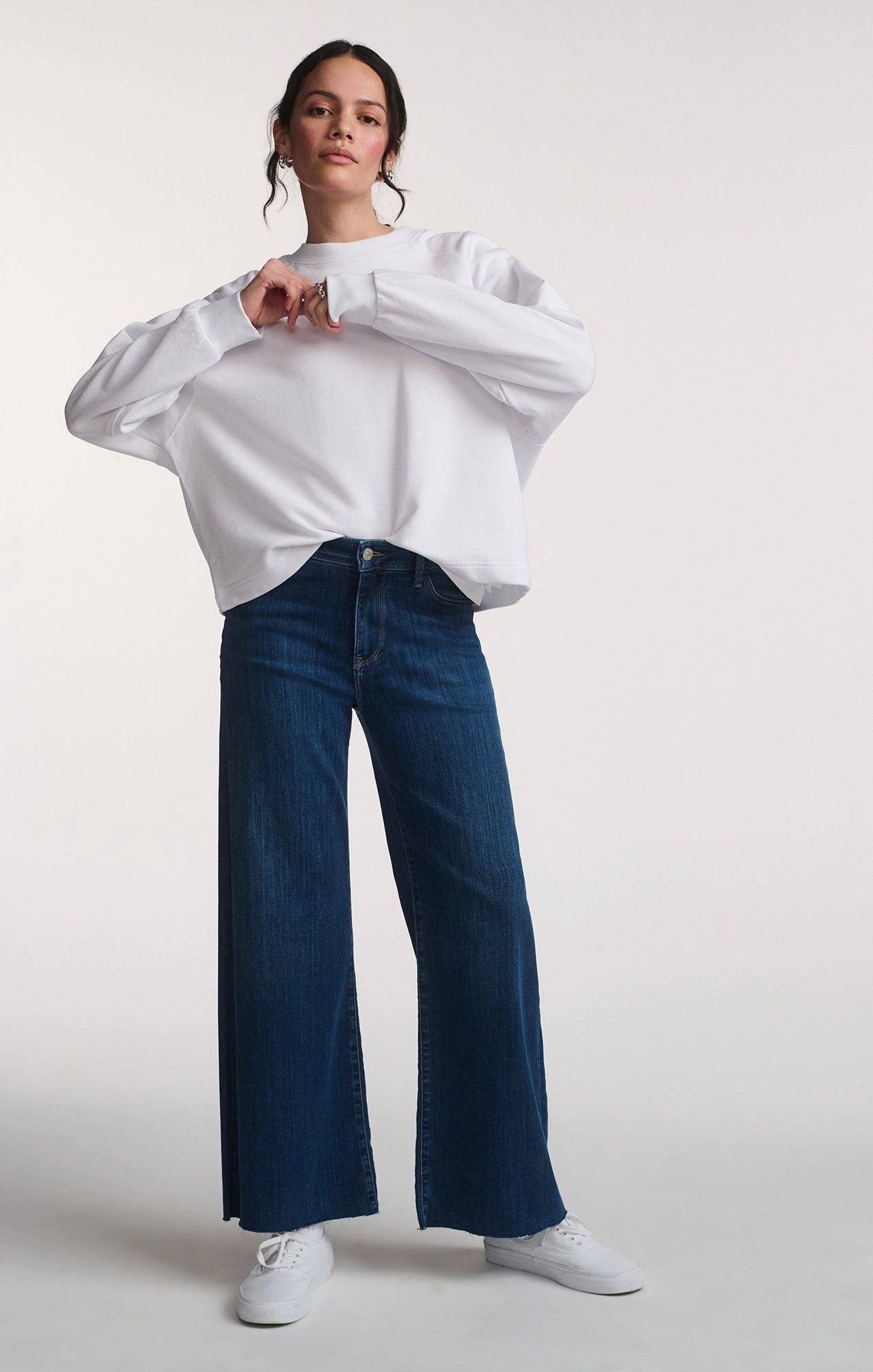 SWEATSHIRT IN WHITE
