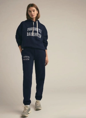 The Collegiate Jogger Navy