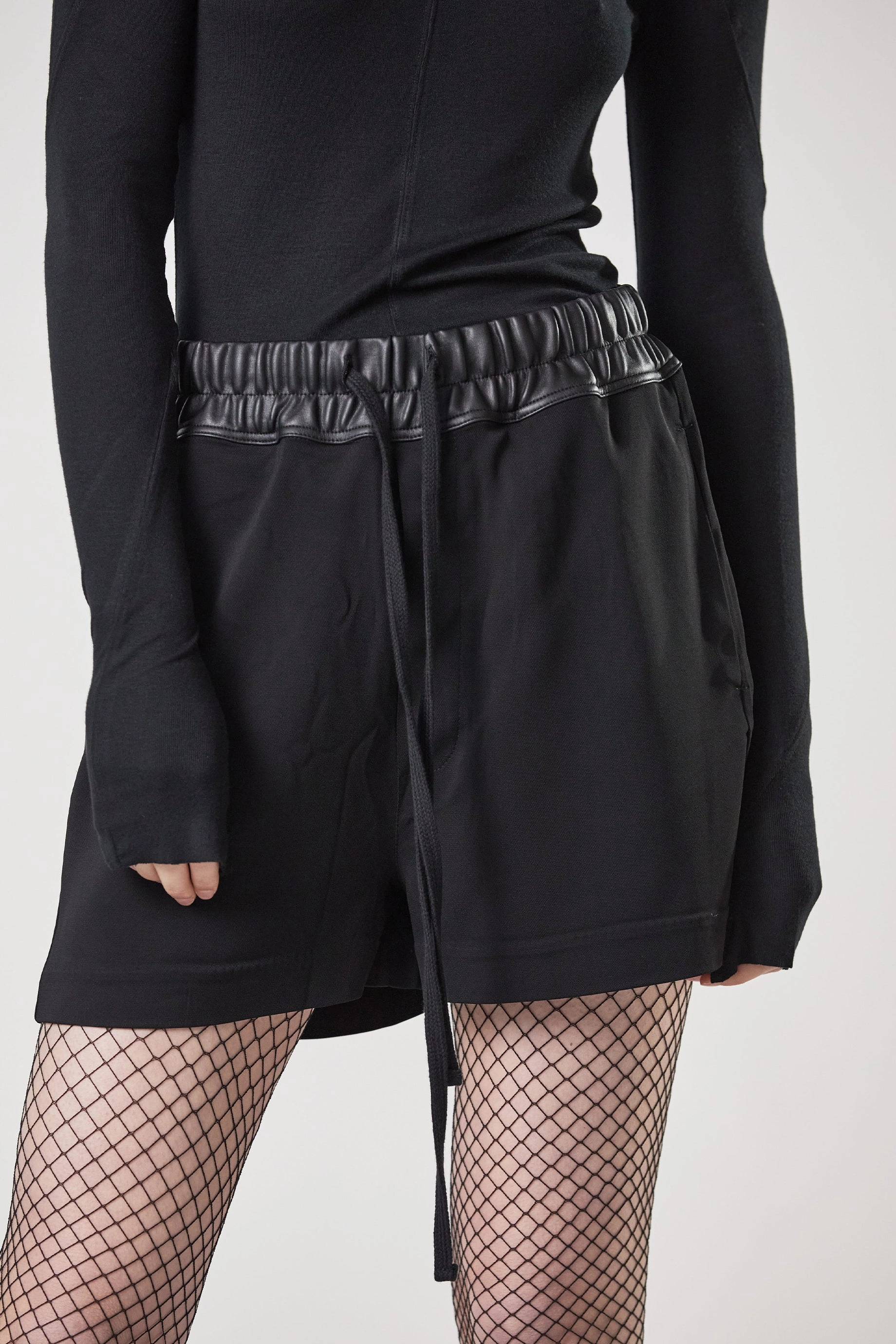 Thom Krom Matmix Short - Black