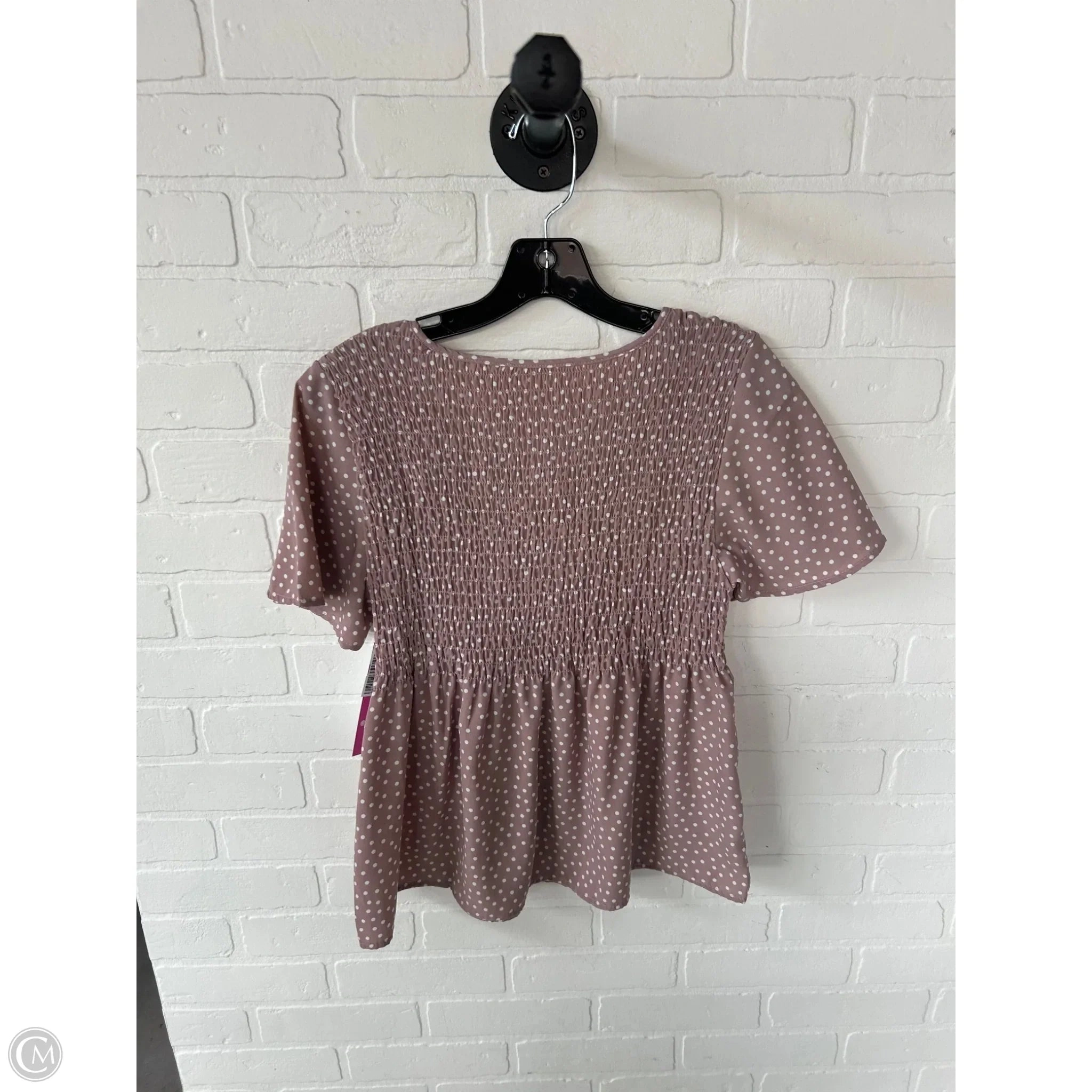 Top Short Sleeve By Urban Romantics In Pink & White, Size: M