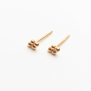 Vana Studs