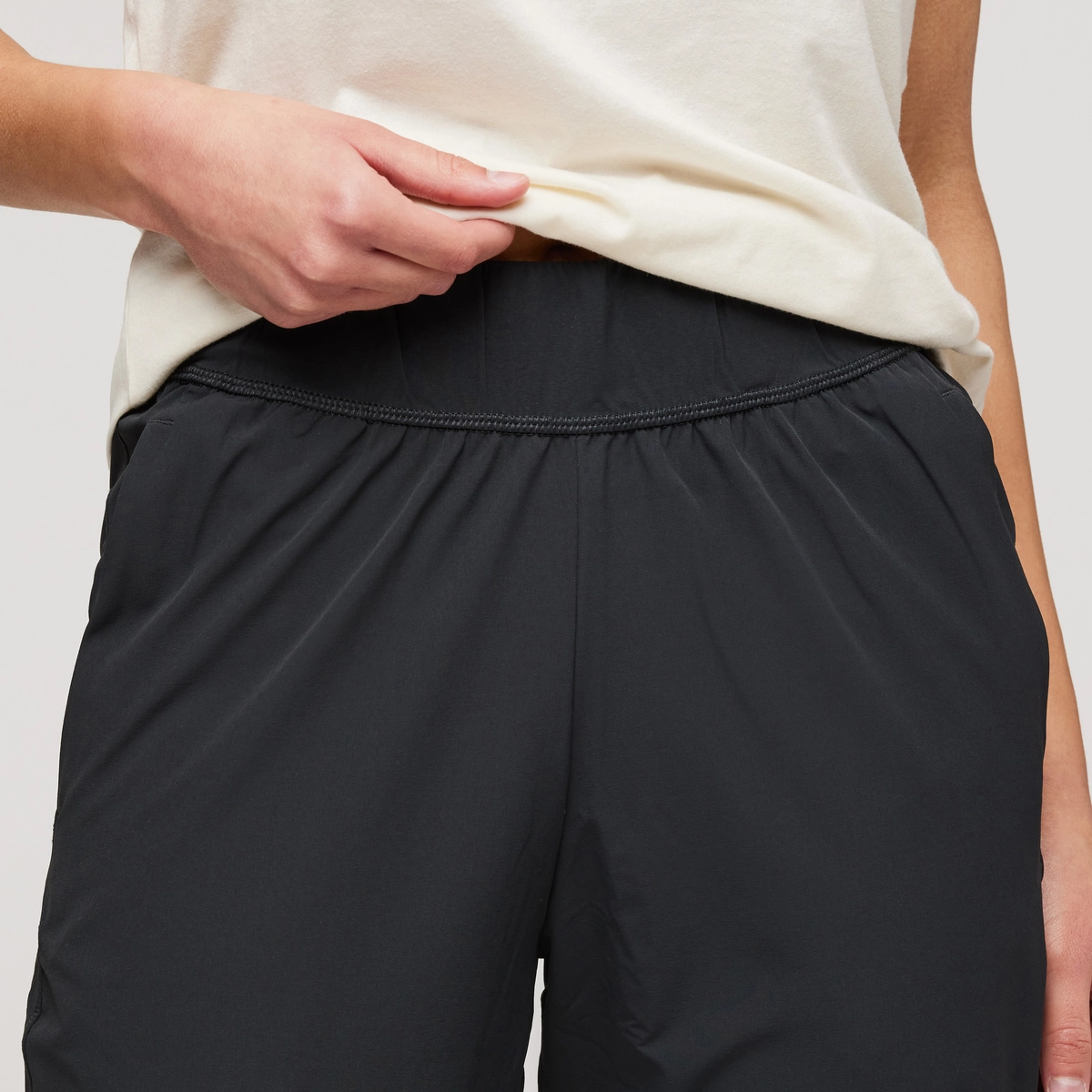 Veza Adventure Jogger - Women's