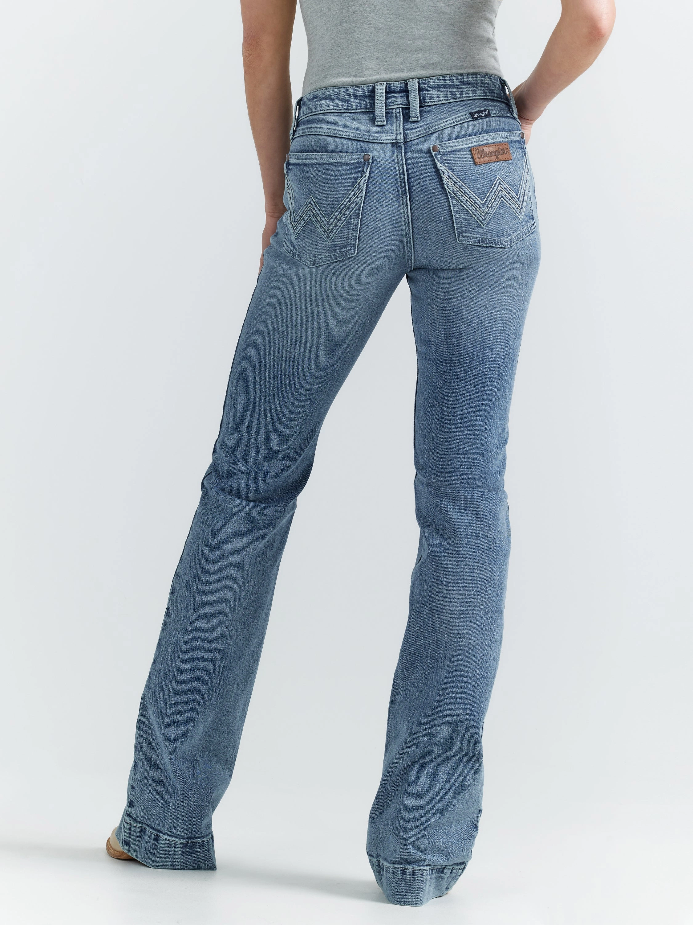 Women's Wrangler Retro Mae Trouser #112352977
