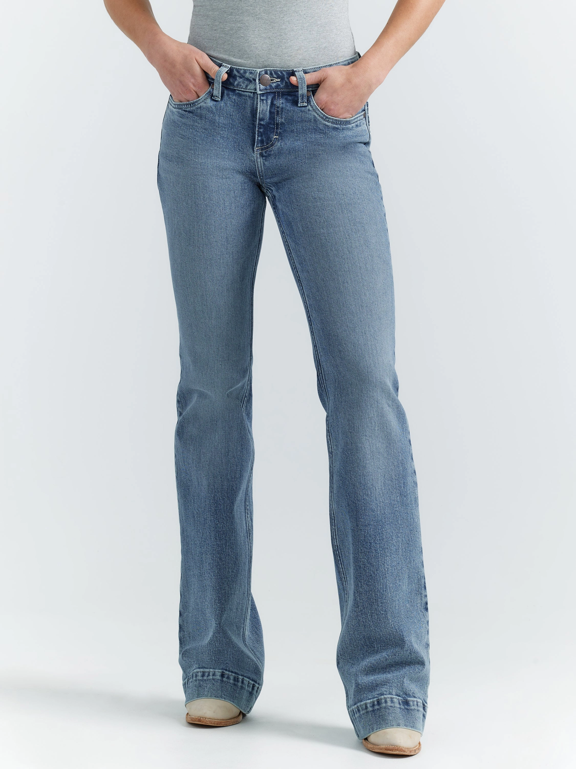 Women's Wrangler Retro Mae Trouser #112352977